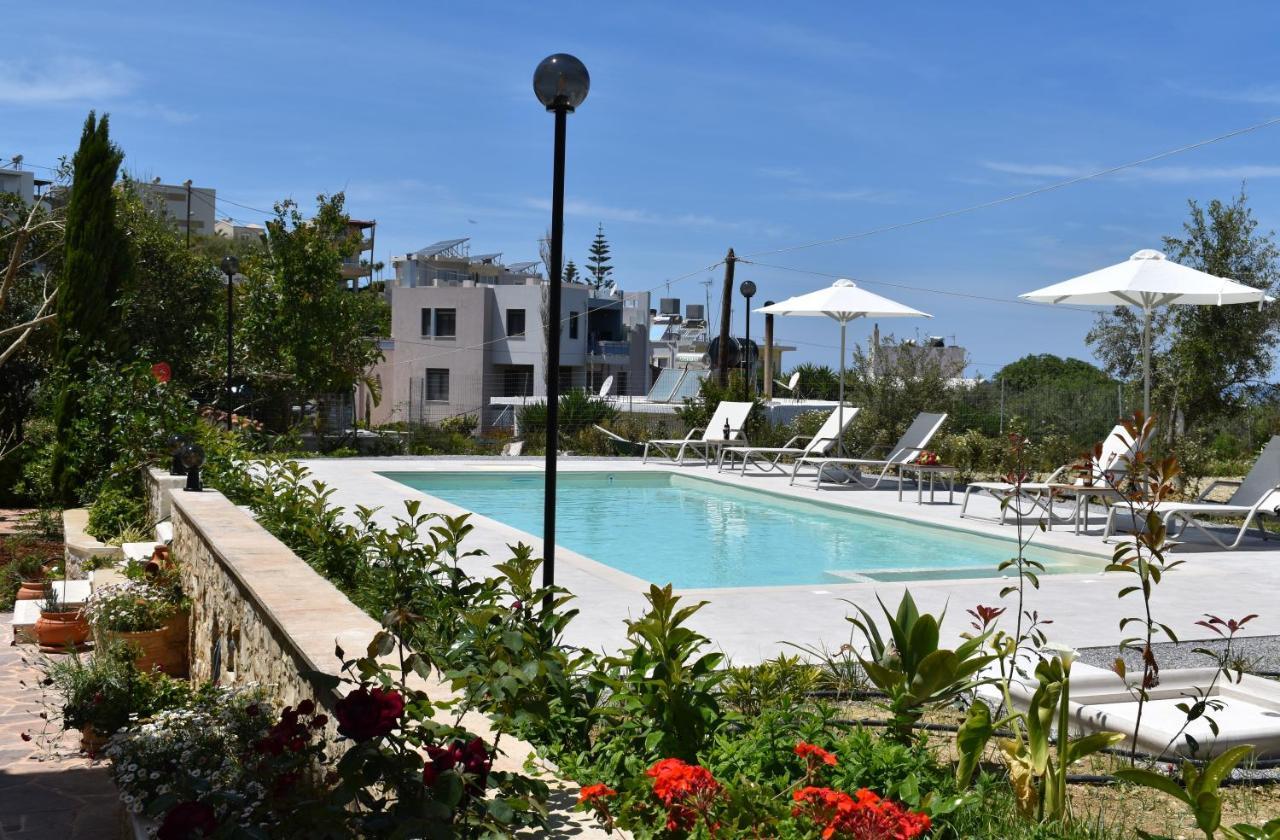 Krissa Villa Sfáka Buitenkant foto