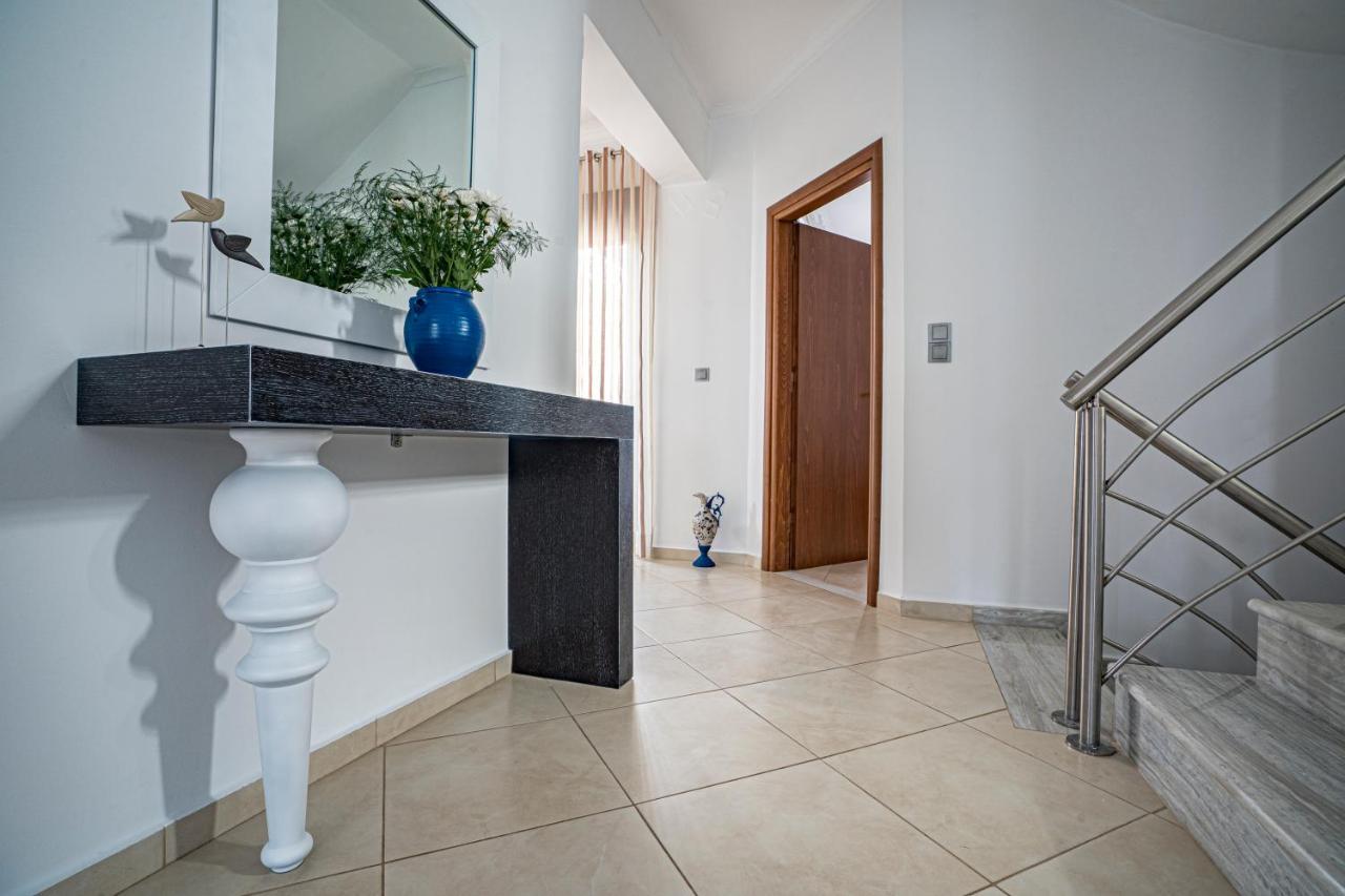 Krissa Villa Sfáka Buitenkant foto